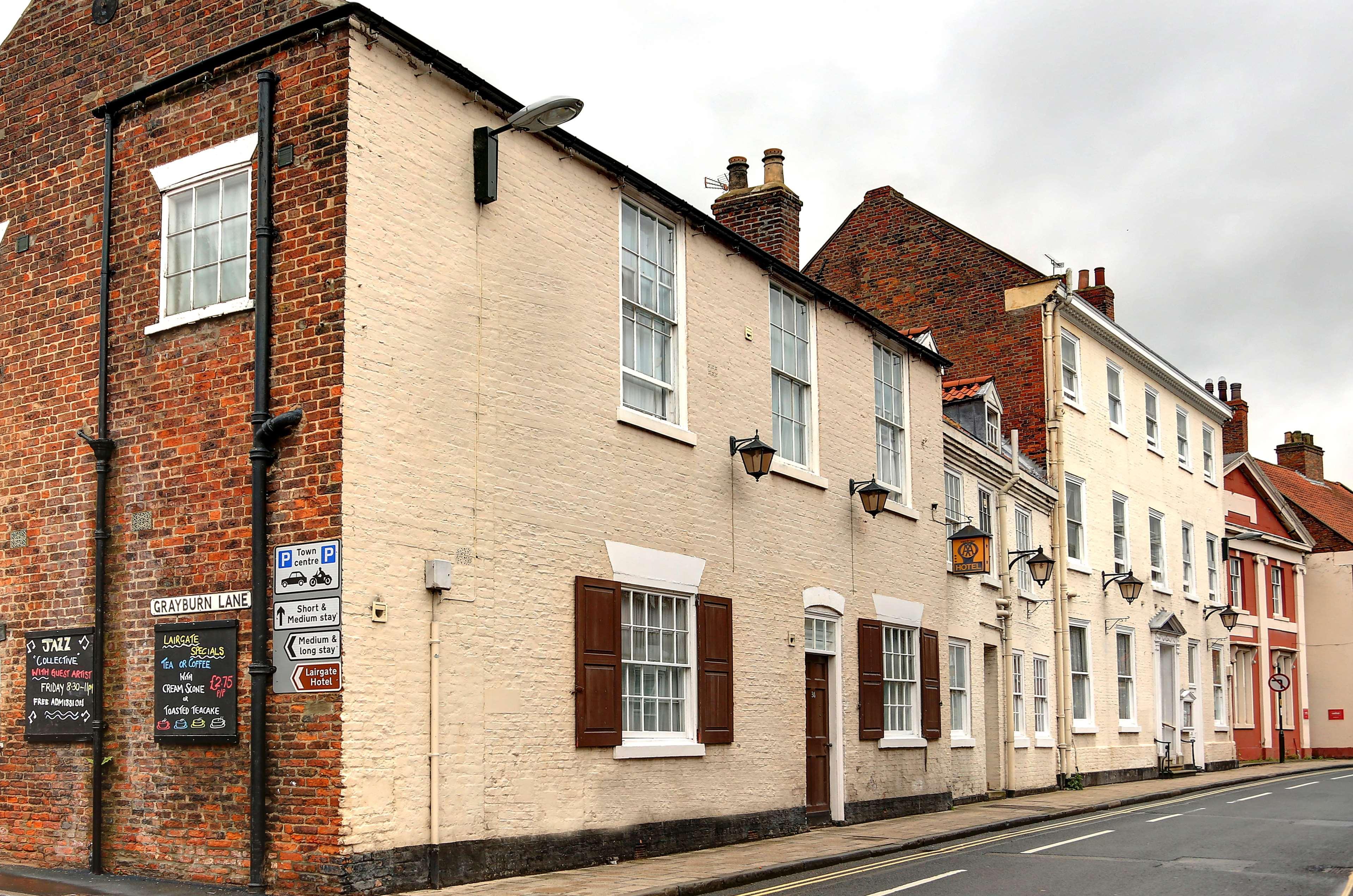 Lairgate Hotel Beverley Buitenkant foto